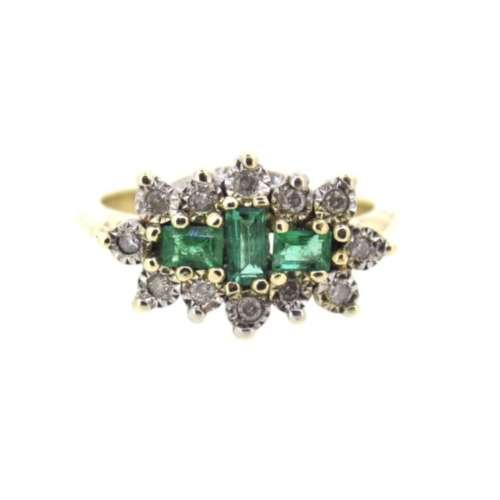 Emerald & Diamond Ring