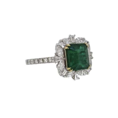 Emerald & Diamond Ring