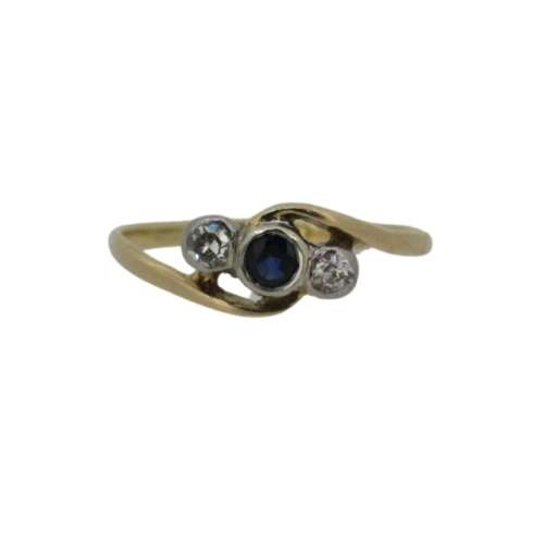Antique Sapphire & Diamond Ring